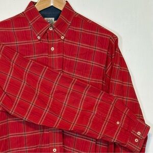 Cinch Men’s Red Plaid Button-Down Shirt with Subtle Tan & Black Stripes Size M